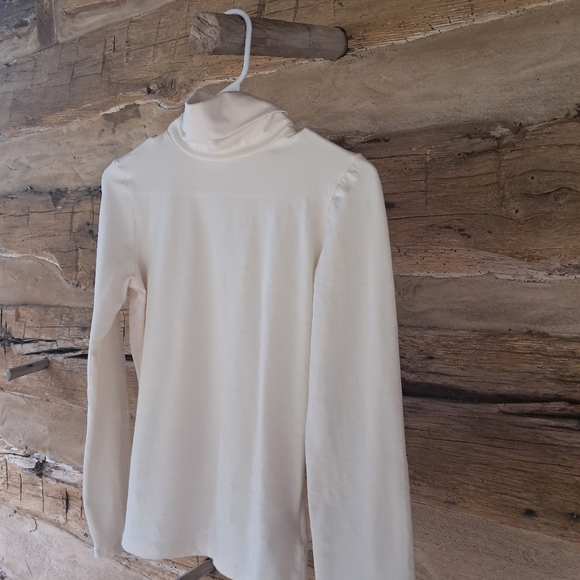 Brooks Brothers Winter White Cotton Spandex Turtleneck Tee Shirt Size XS - Picture 2 of 5